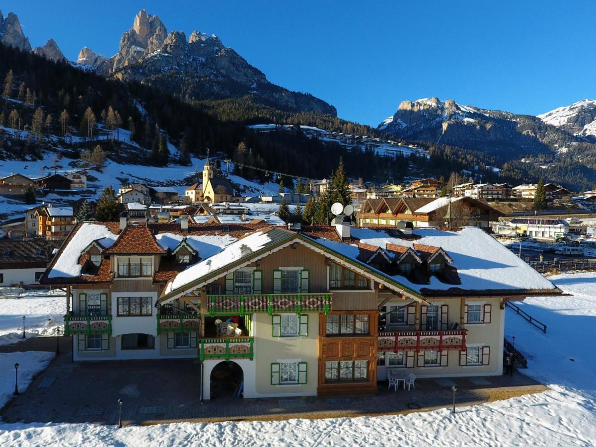 Residence Holiday Pozza di Fassa Exterior foto