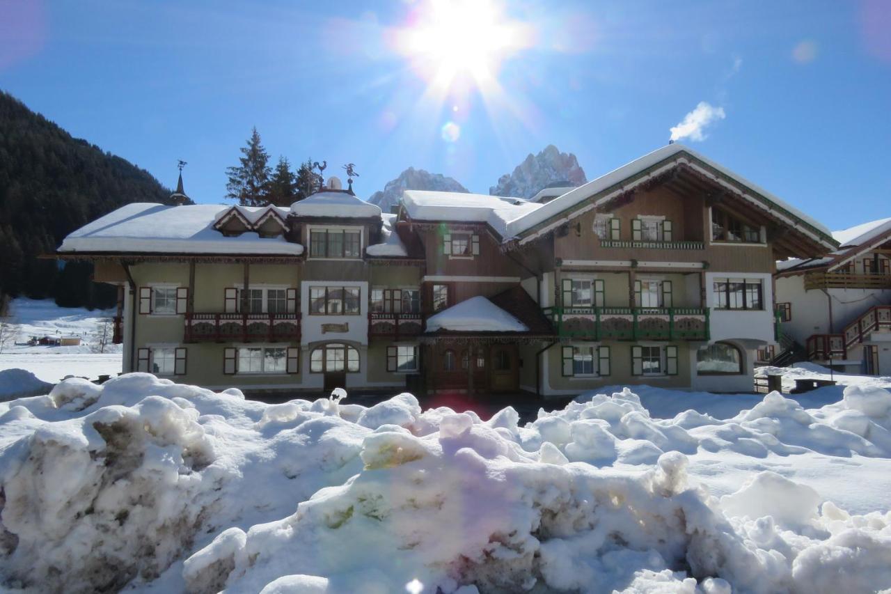 Residence Holiday Pozza di Fassa Exterior foto